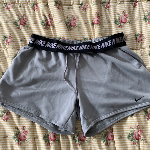 Nike | Shorts | Nike Drifit Shorts 
